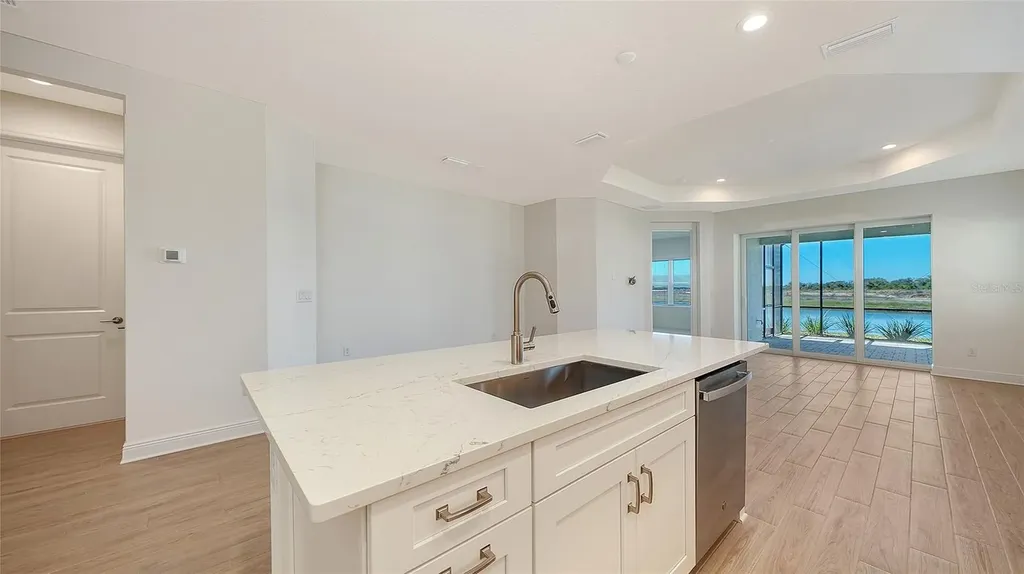 2114 Sylvester Palm Lane Bradenton FL 34212