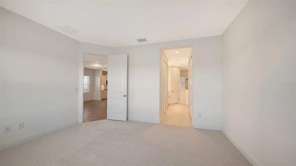 2114 Sylvester Palm Lane Bradenton FL 34212