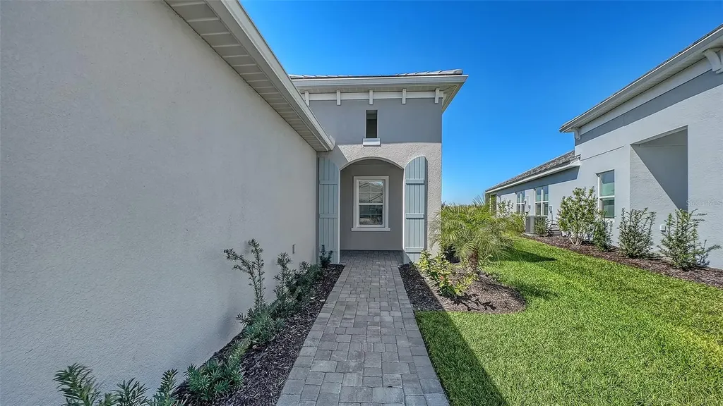 2114 Sylvester Palm Lane Bradenton FL 34212