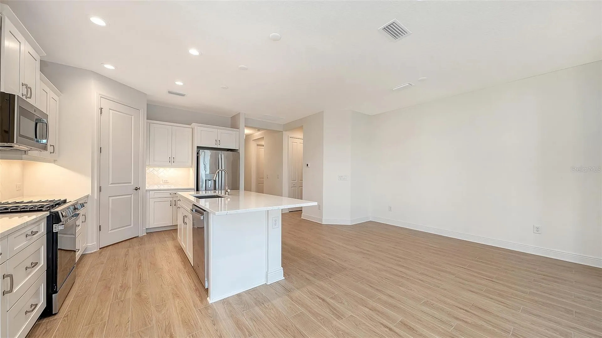 2114 Sylvester Palm Lane Bradenton FL 34212