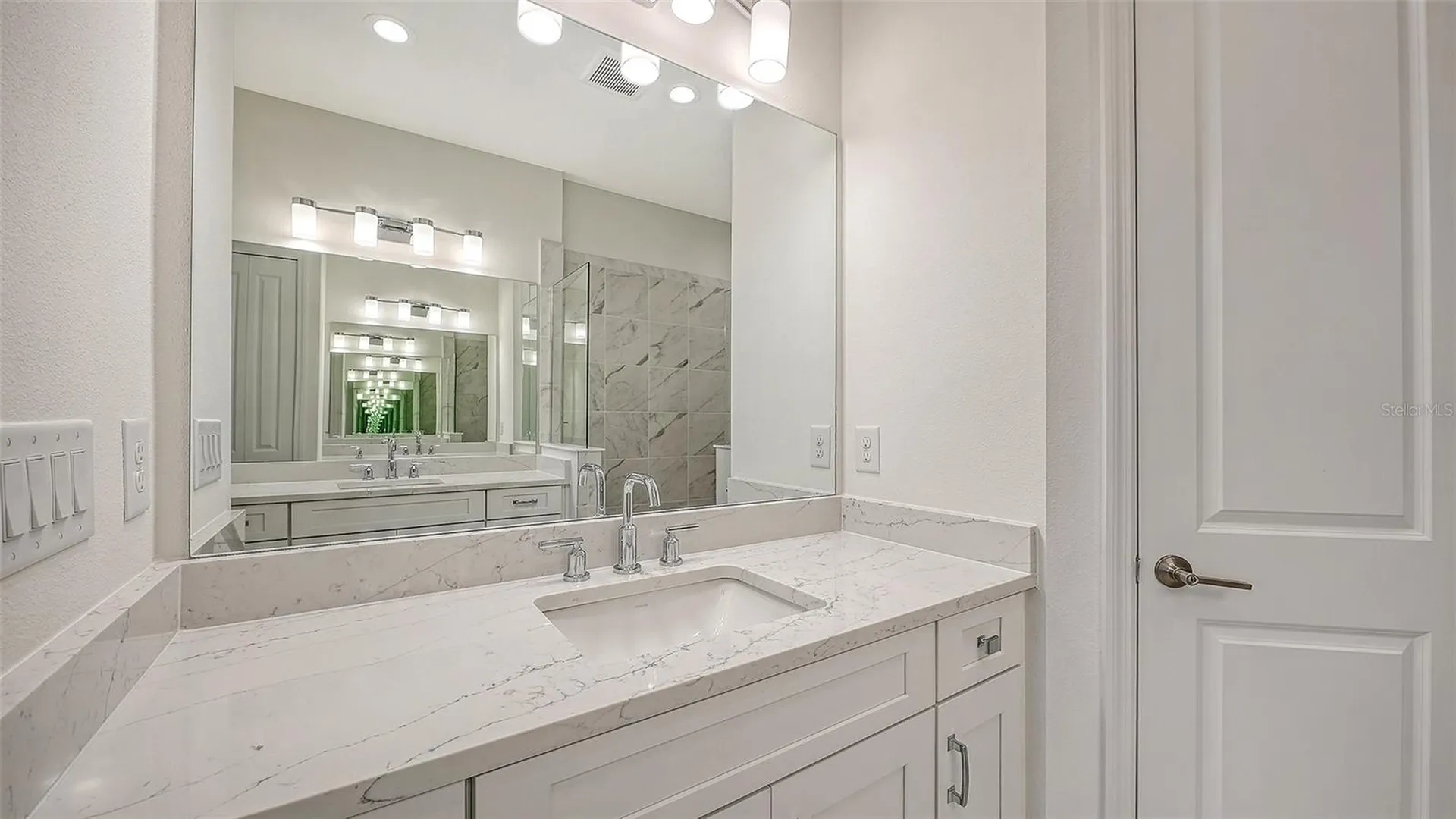 2114 Sylvester Palm Lane Bradenton FL 34212
