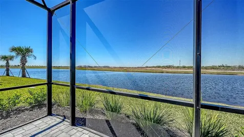 2114 Sylvester Palm Lane Bradenton FL 34212
