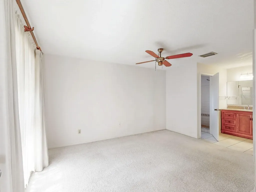 7113 Lauder Place Tampa FL 33617