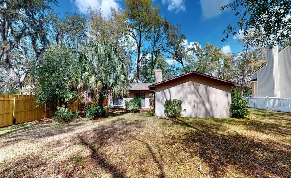 7113 Lauder Place Tampa FL 33617