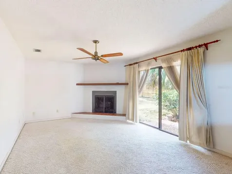 7113 Lauder Place Tampa FL 33617
