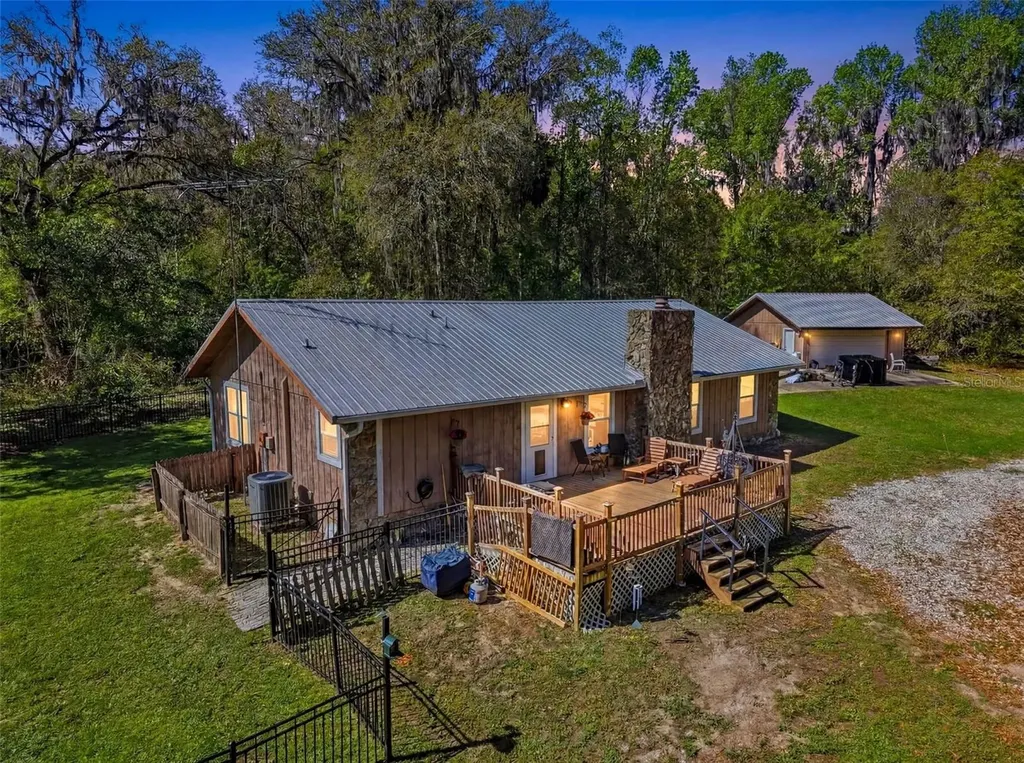 24350 Lanark Road Brooksville FL 34601
