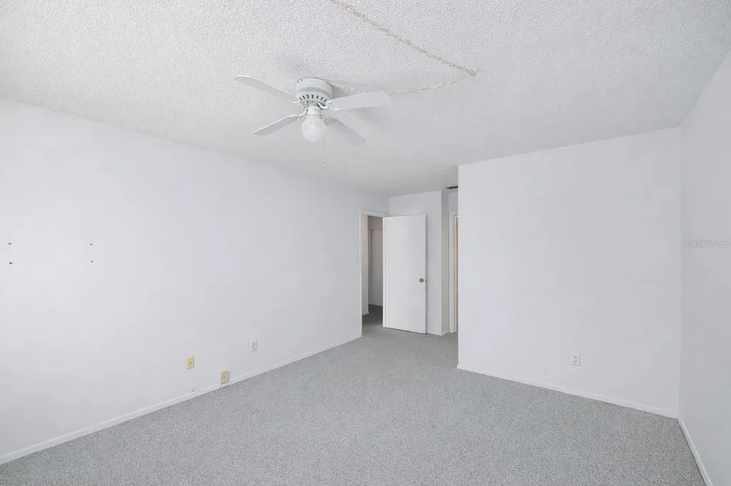 1143 85th Terrace N St Petersburg FL 33702