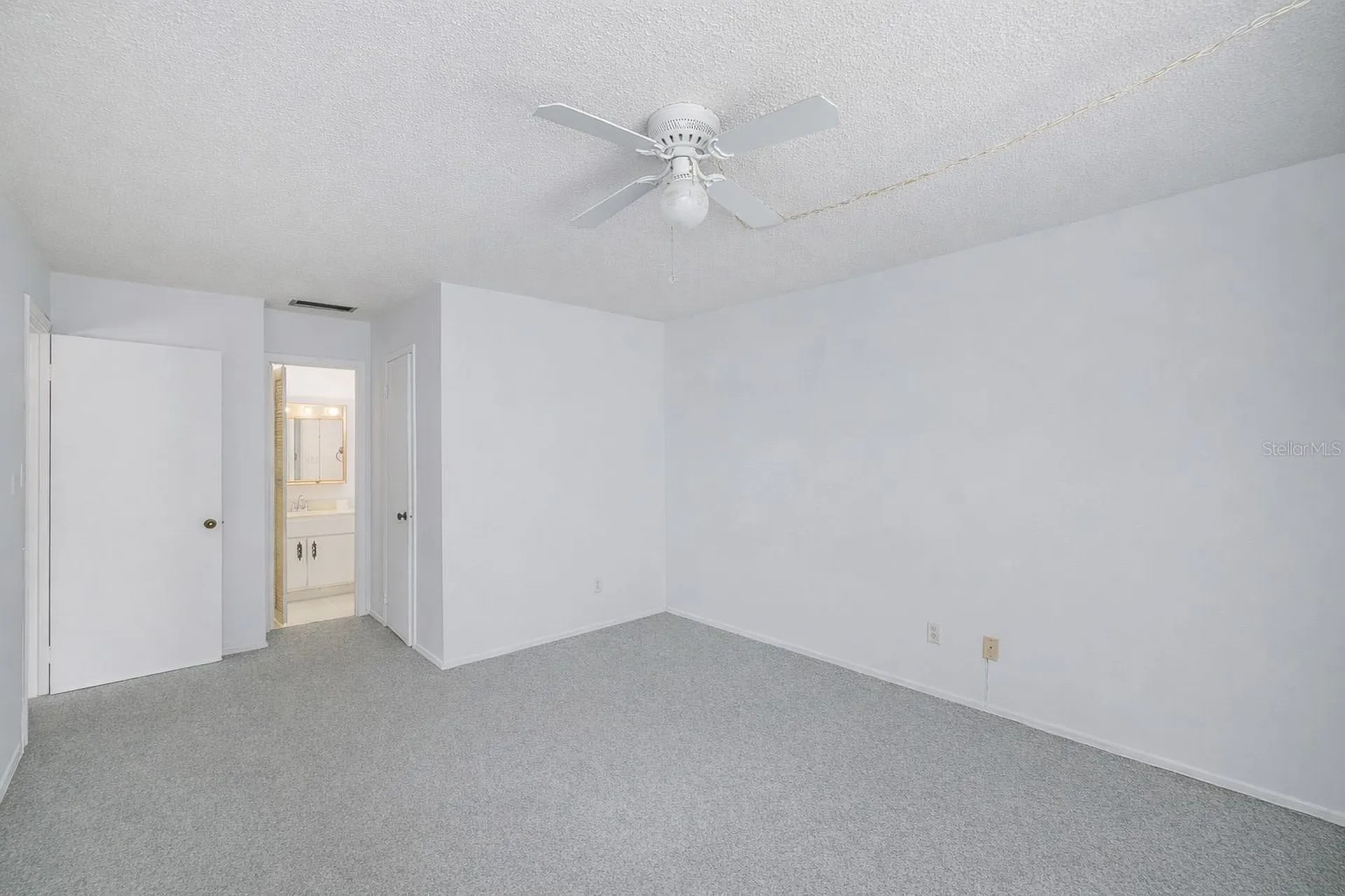 1143 85th Terrace N St Petersburg FL 33702
