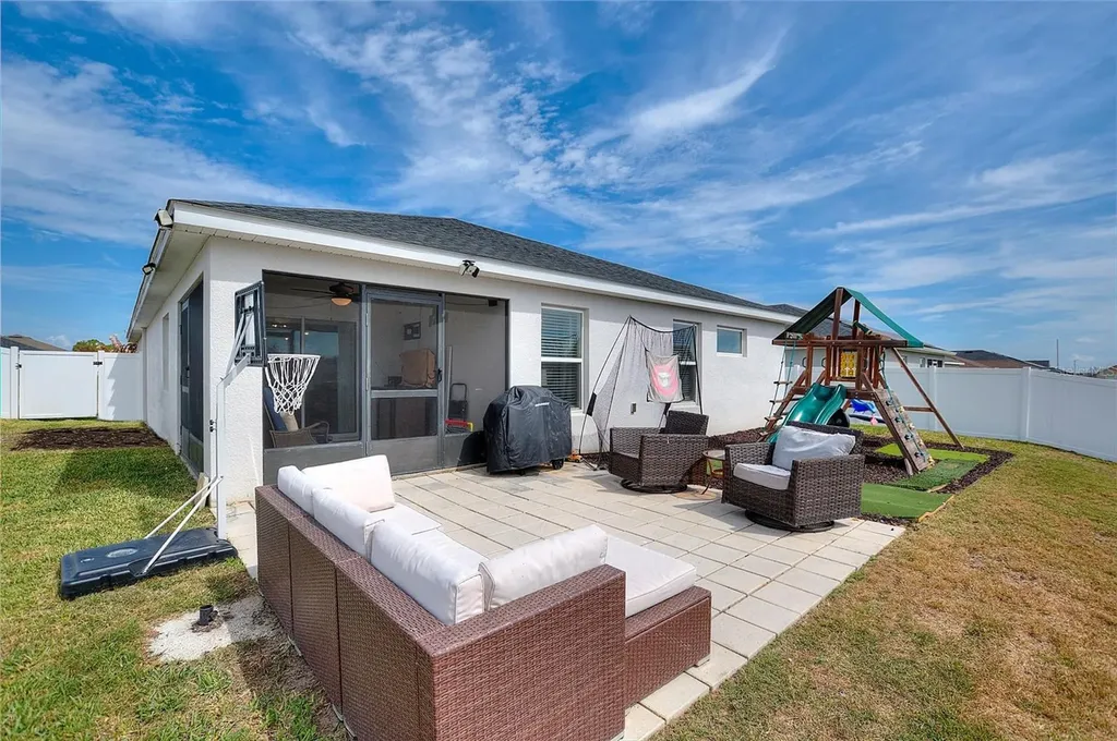 909 Inverness Way Lake Alfred FL 33850