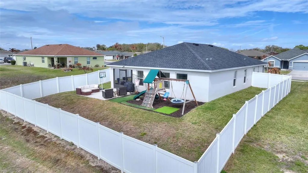 909 Inverness Way Lake Alfred FL 33850