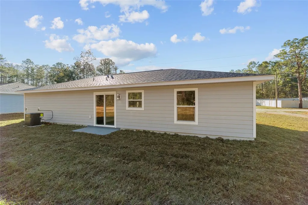 15586 SW 38th Place Ocala FL 34481