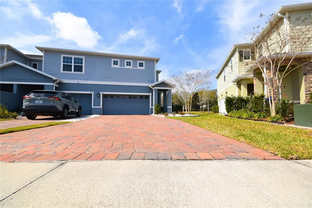 2702 Pleasant Cypress Circle Kissimmee FL 34741