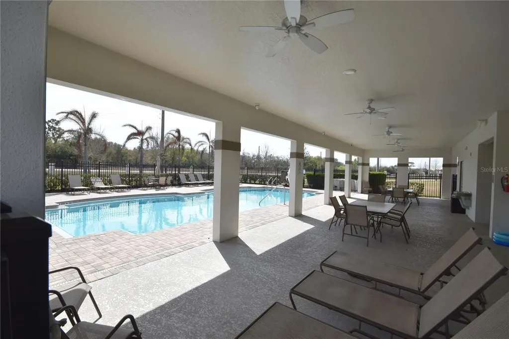 2702 Pleasant Cypress Circle Kissimmee FL 34741