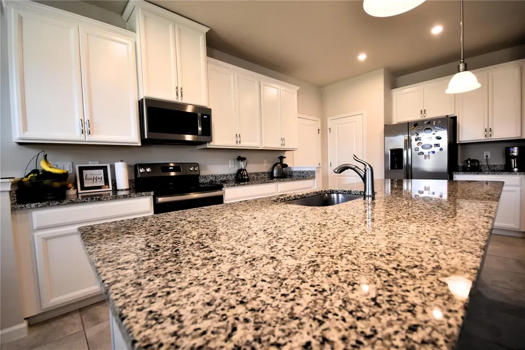 2702 Pleasant Cypress Circle Kissimmee FL 34741