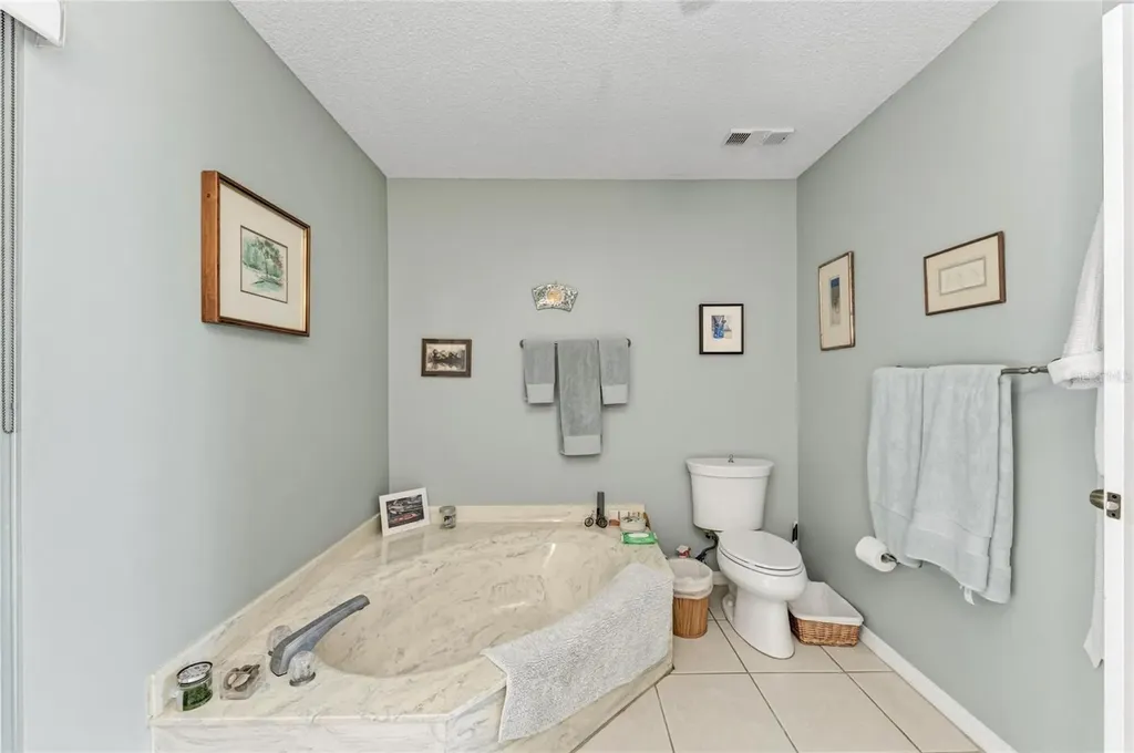 6101 34th Street W Bradenton FL 34210