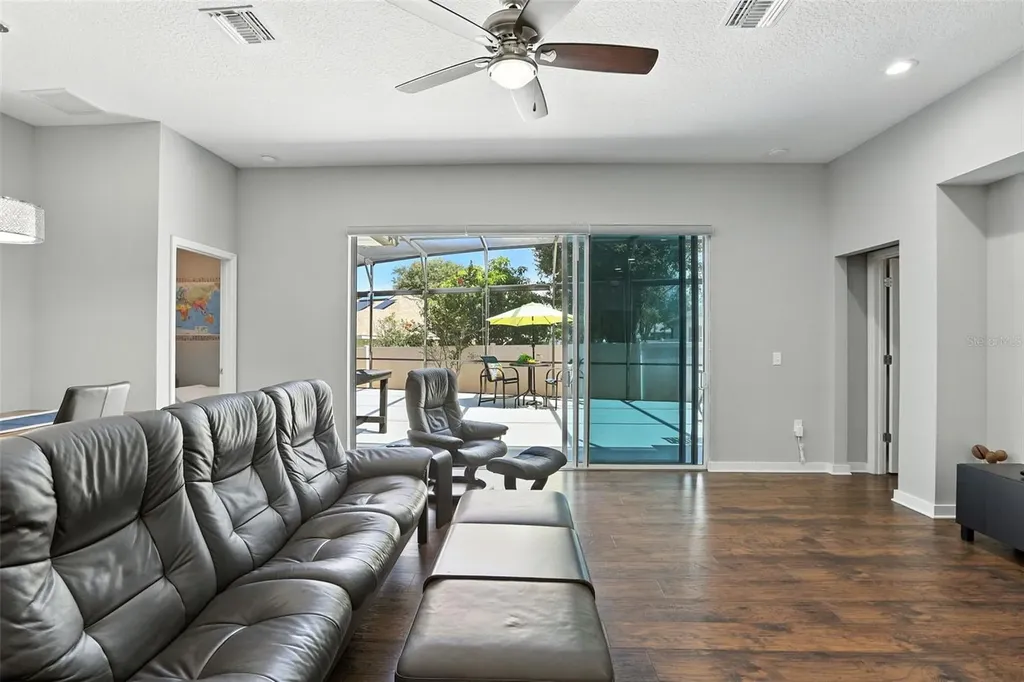 1075 Chase Drive Winter Garden FL 34787