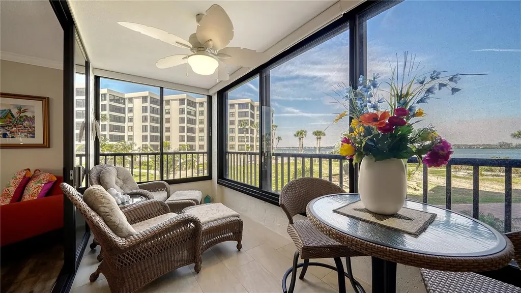 8735 Midnight Pass Road Sarasota FL 34242