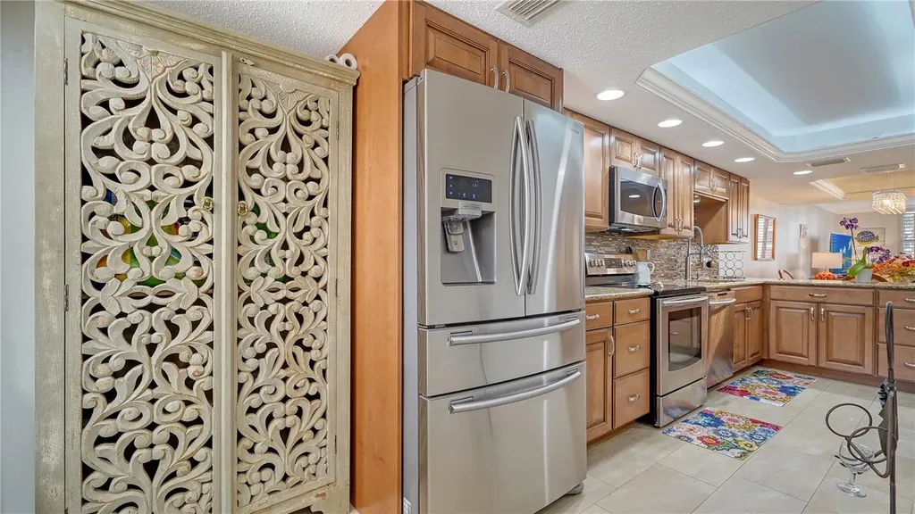 8735 Midnight Pass Road Sarasota FL 34242