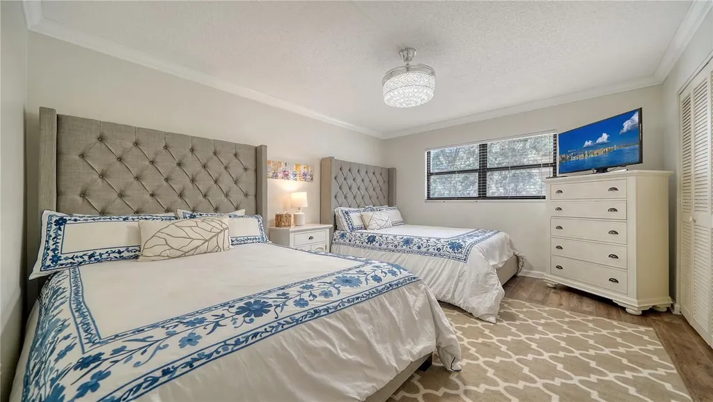 8735 Midnight Pass Road Sarasota FL 34242