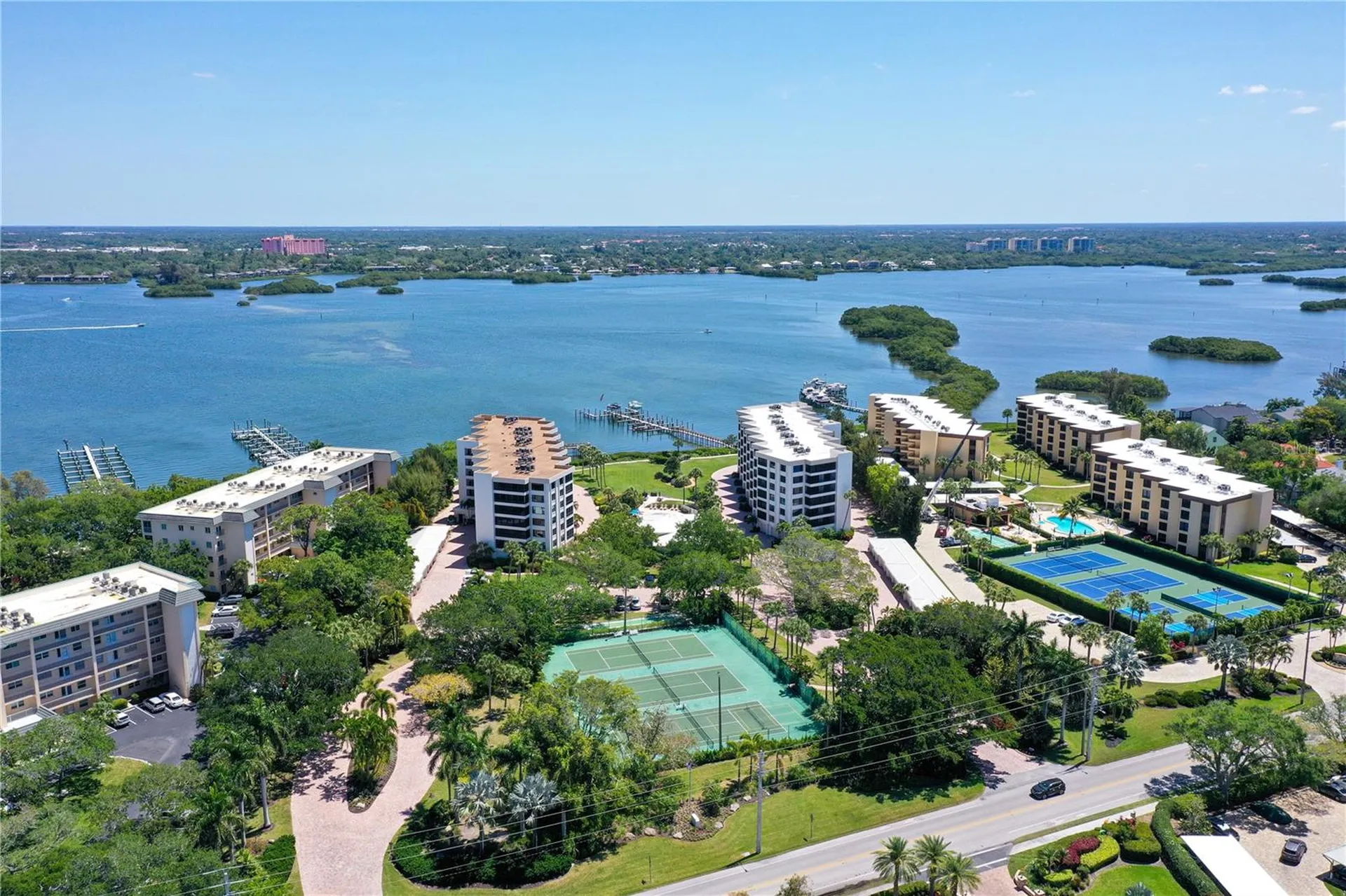 8735 Midnight Pass Road Sarasota FL 34242