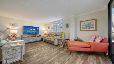 8735 Midnight Pass Road Sarasota FL 34242