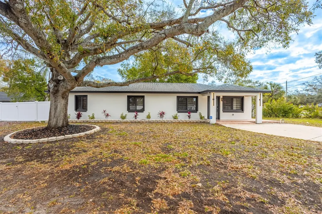 3517 W Cherokee Avenue Tampa FL 33611