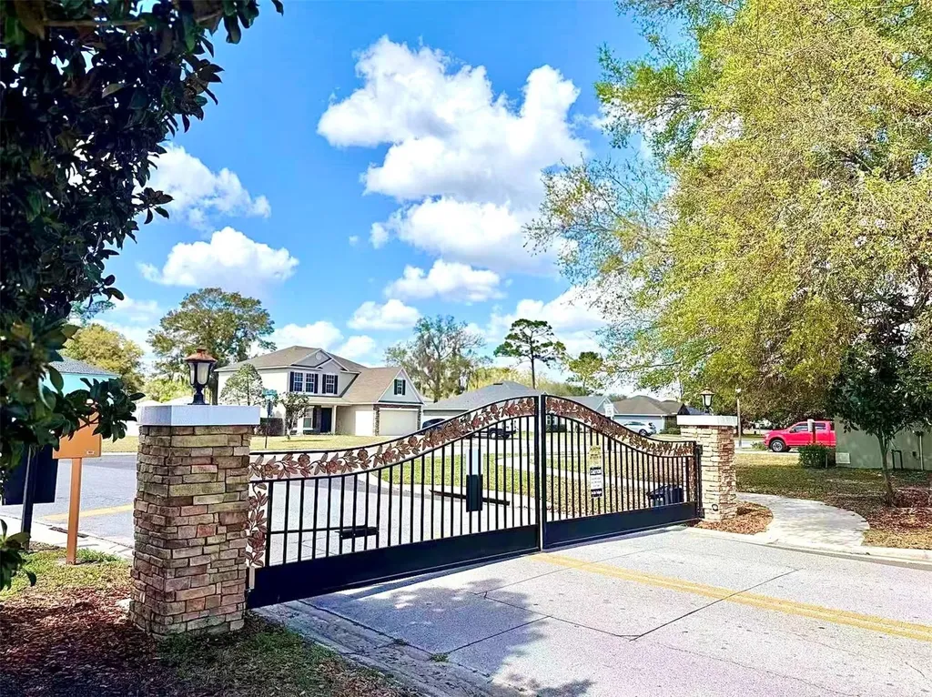2709 SE 45th Avenue Ocala FL 34480