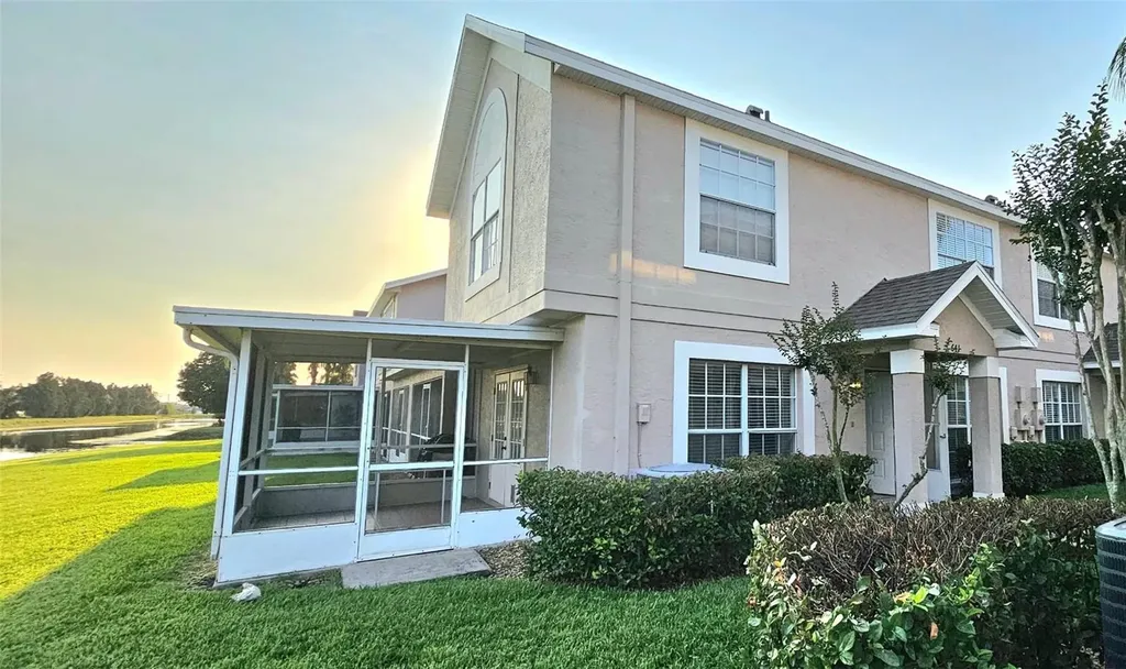 641 Kensington Lake Circle Brandon FL 33511
