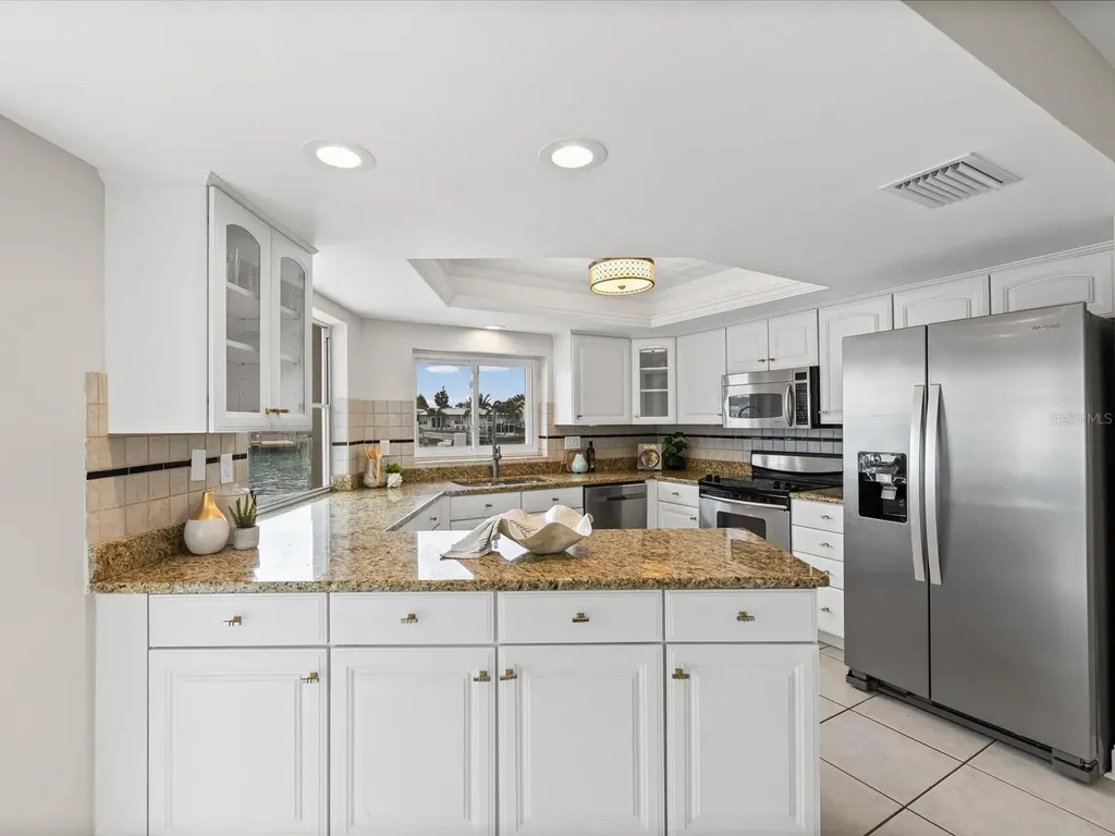 441 Palm Island NE Clearwater FL 33767