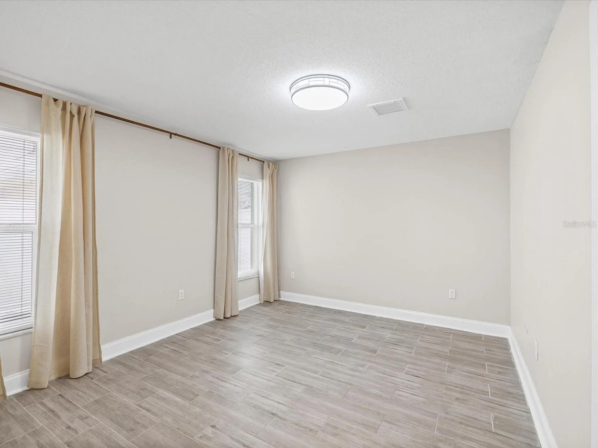 441 Palm Island NE Clearwater FL 33767