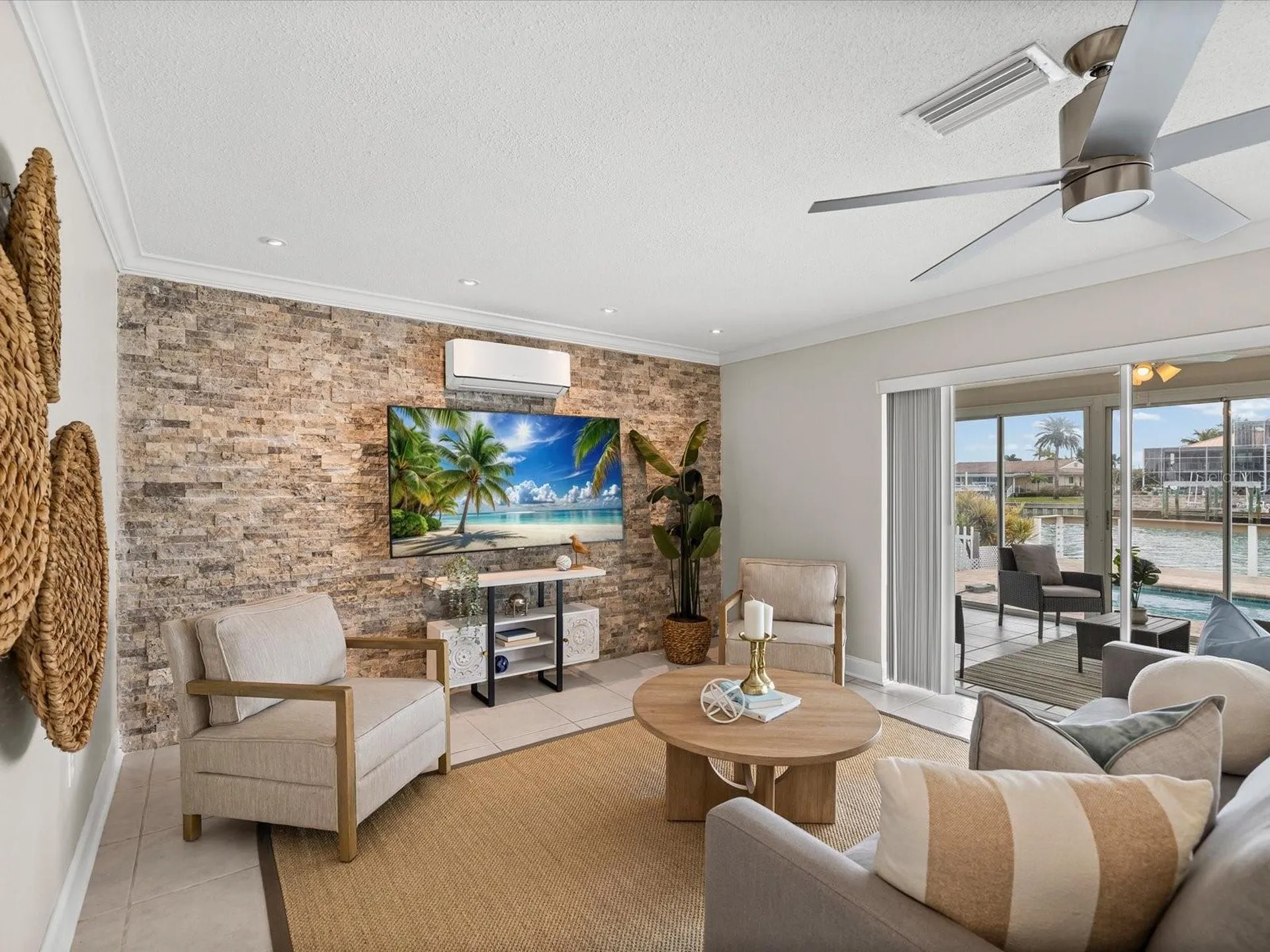 441 Palm Island NE Clearwater FL 33767