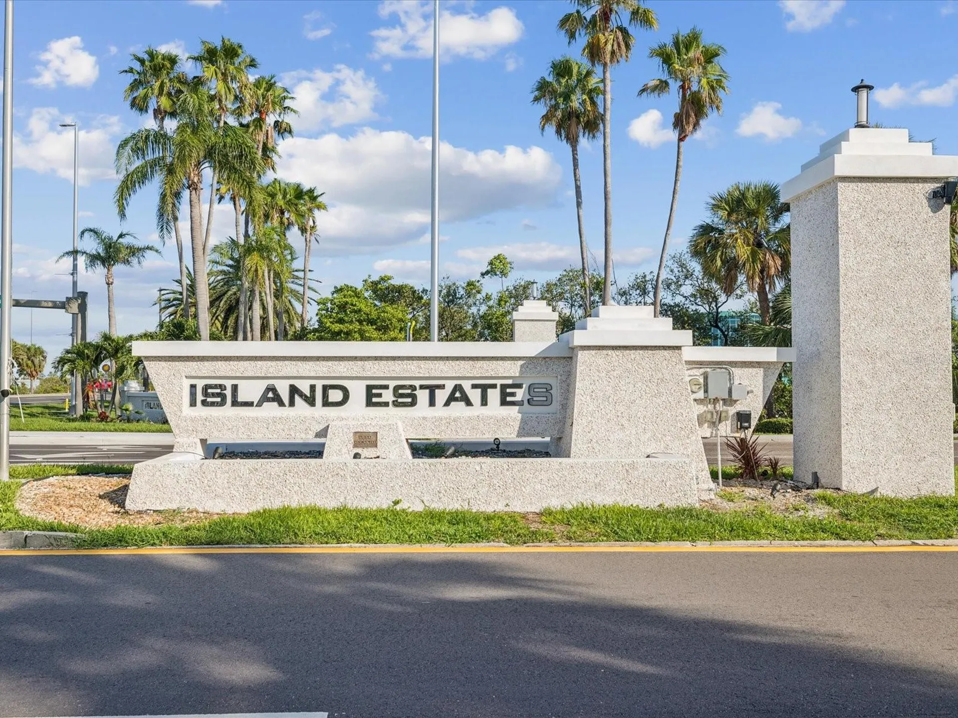 441 Palm Island NE Clearwater FL 33767