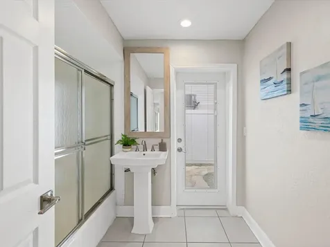 441 Palm Island NE Clearwater FL 33767