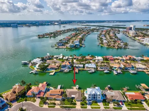 441 Palm Island NE Clearwater FL 33767