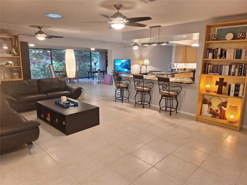6912 W Country Club Drive N Sarasota FL 34243