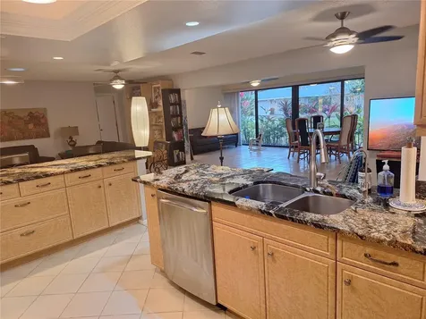 6912 W Country Club Drive N Sarasota FL 34243