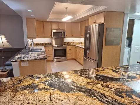 6912 W Country Club Drive N Sarasota FL 34243