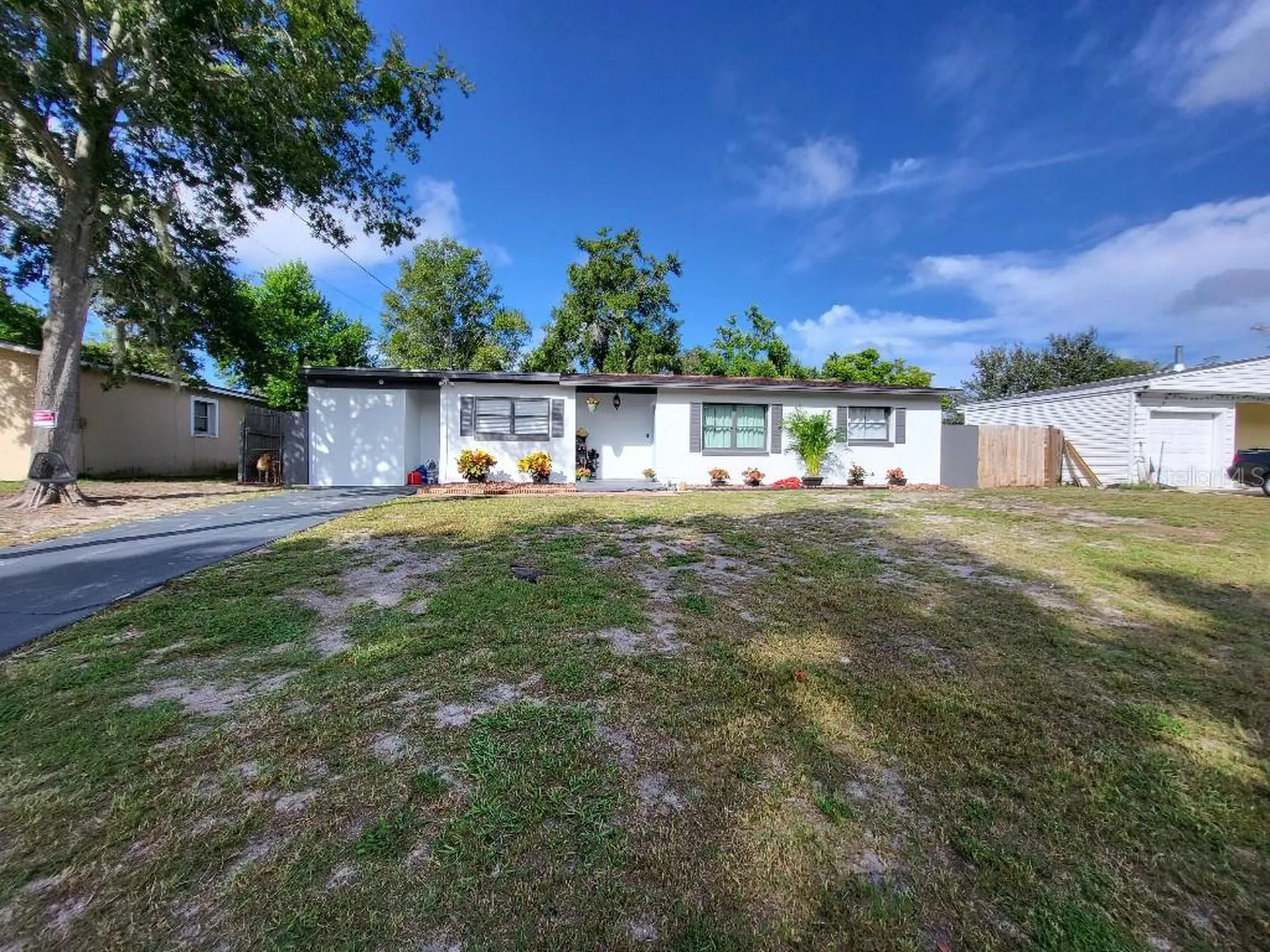995 Emerald Drive Mount Dora FL 32757