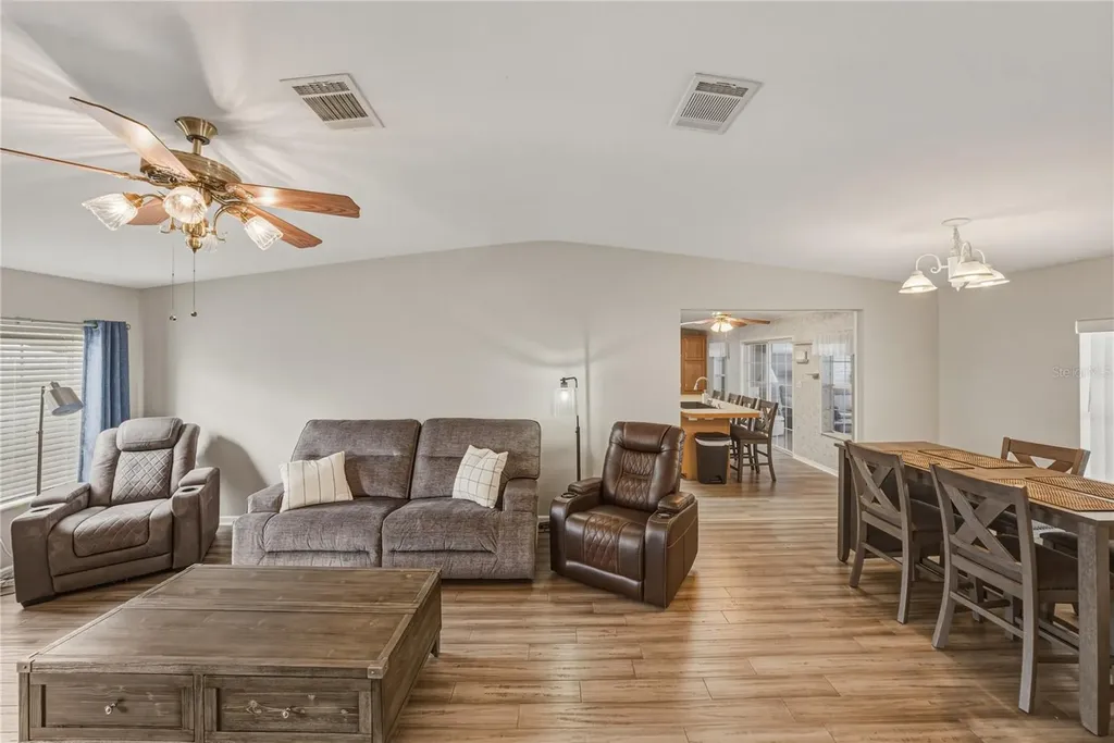37410 Neukom Avenue Zephyrhills FL 33541