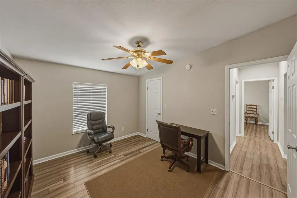 37410 Neukom Avenue Zephyrhills FL 33541