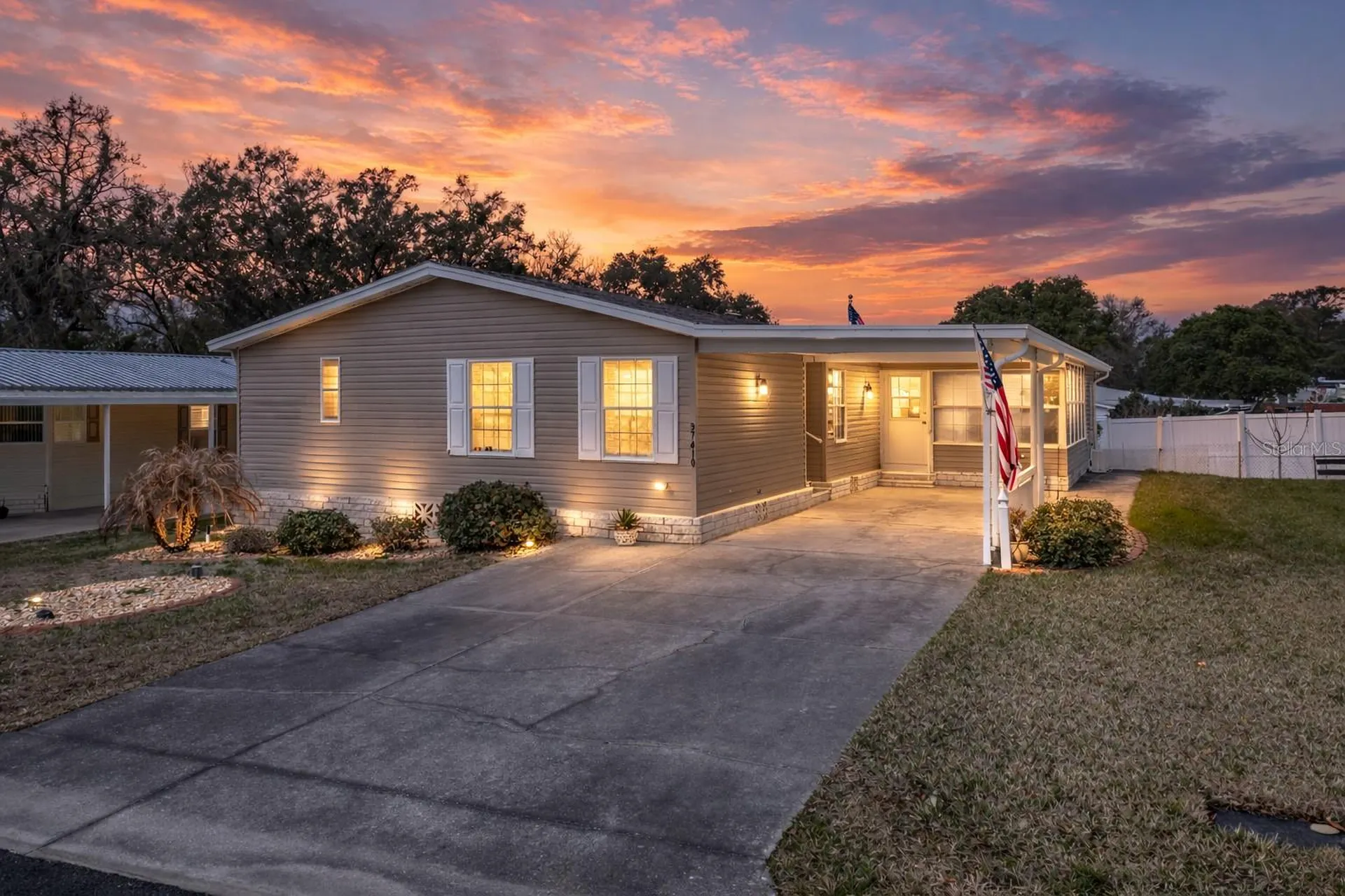 37410 Neukom Avenue Zephyrhills FL 33541