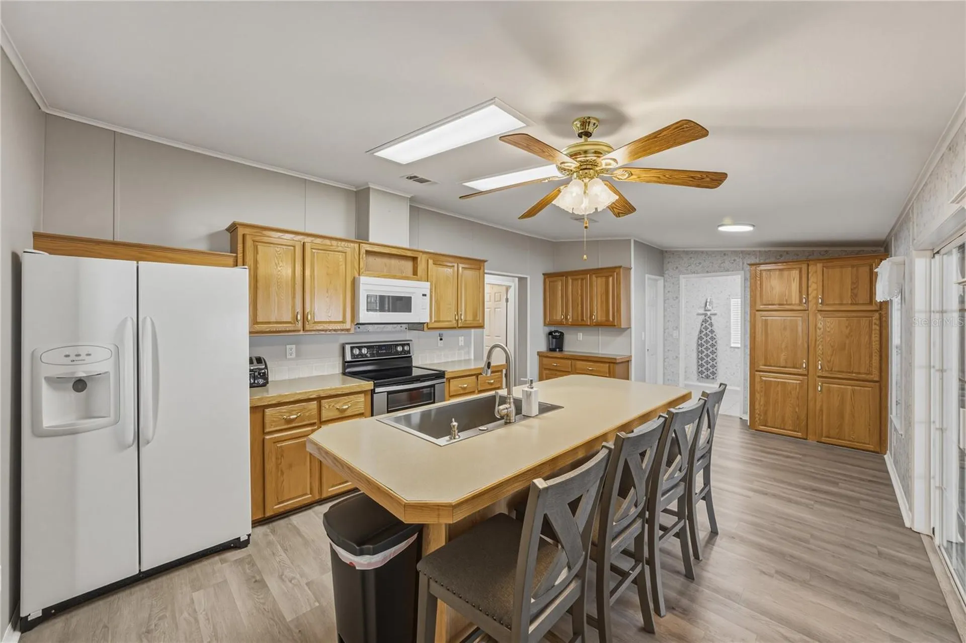 37410 Neukom Avenue Zephyrhills FL 33541