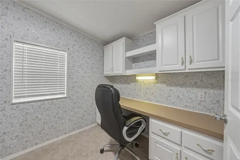 37410 Neukom Avenue Zephyrhills FL 33541