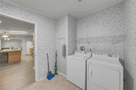 37410 Neukom Avenue Zephyrhills FL 33541