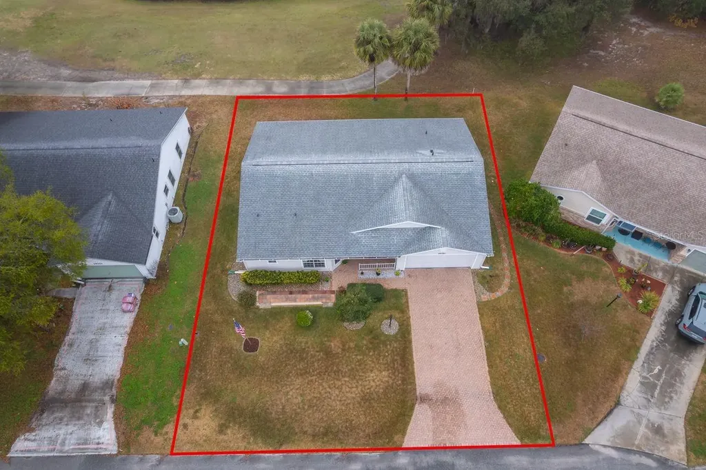 25741 Belle Helene Leesburg FL 34748