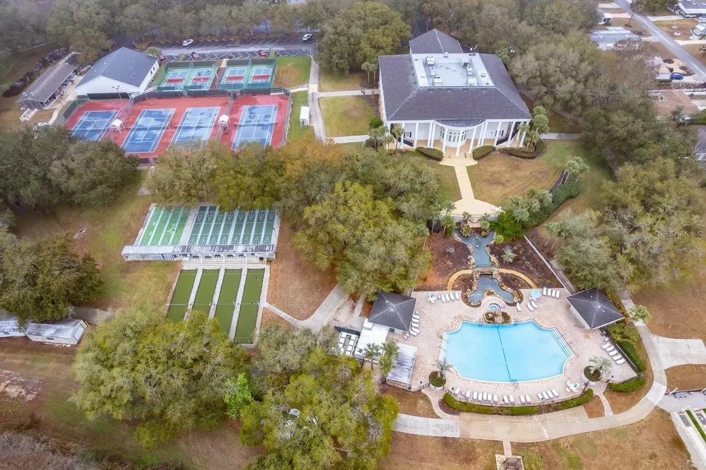 25741 Belle Helene Leesburg FL 34748