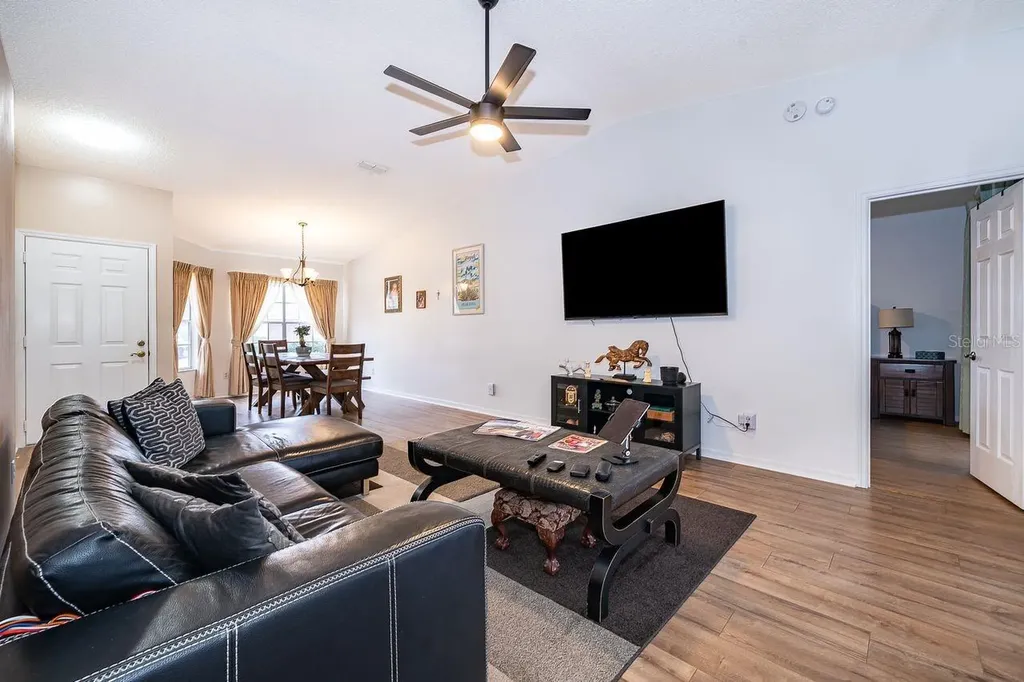 25741 Belle Helene Leesburg FL 34748