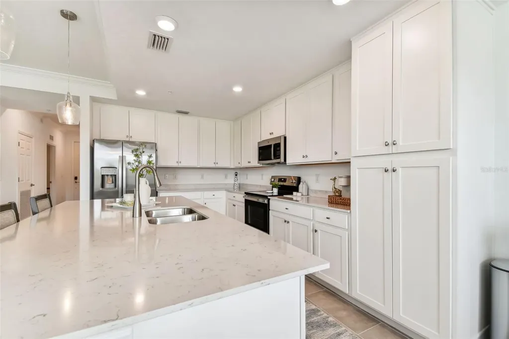 18114 Gawthrop Drive Bradenton FL 34211