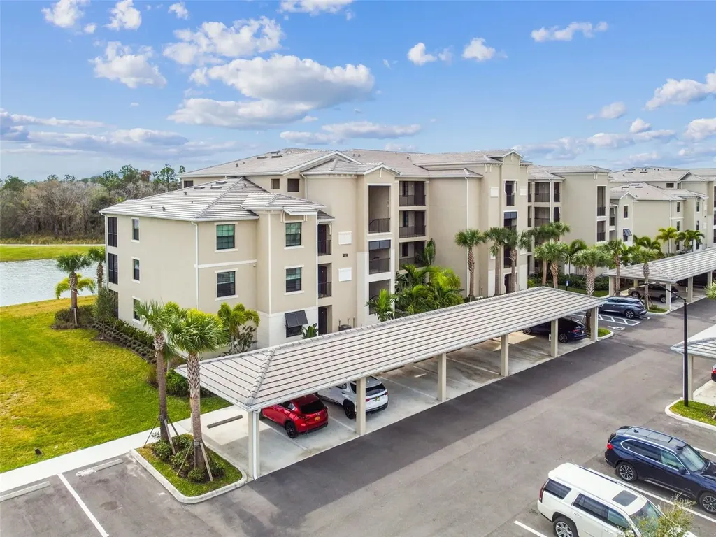 18114 Gawthrop Drive Bradenton FL 34211