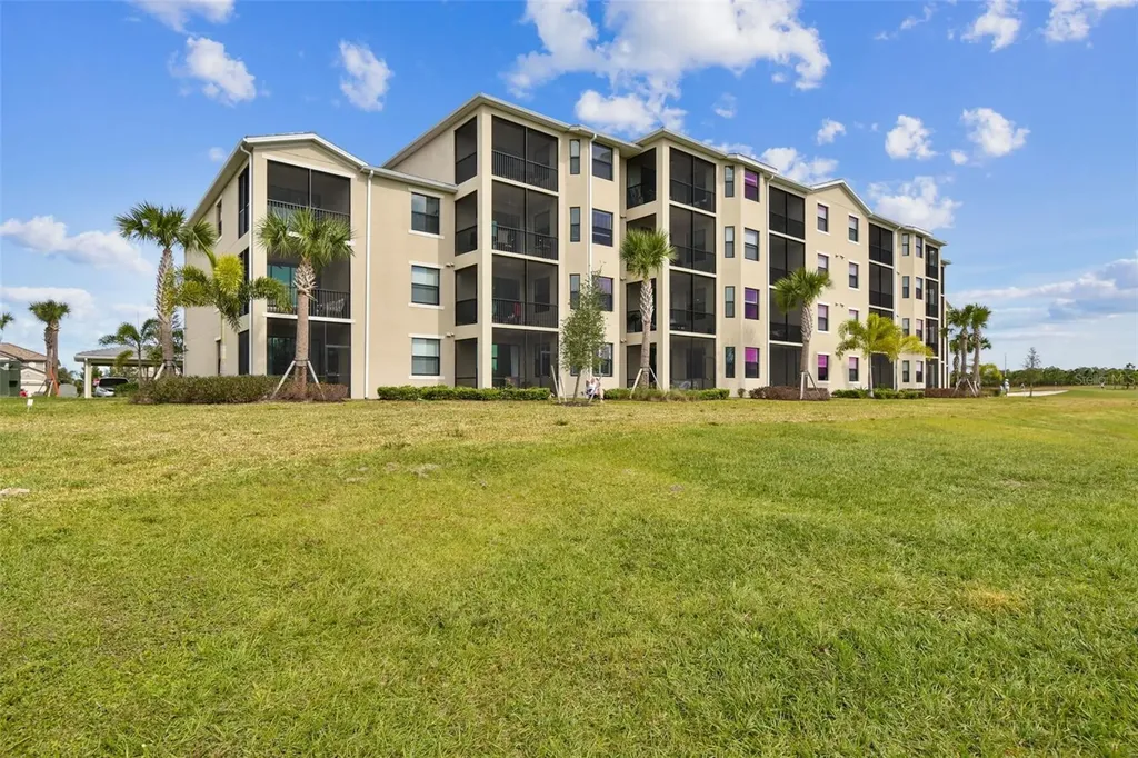 18114 Gawthrop Drive Bradenton FL 34211